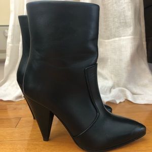 Stuart Weitzman booties
